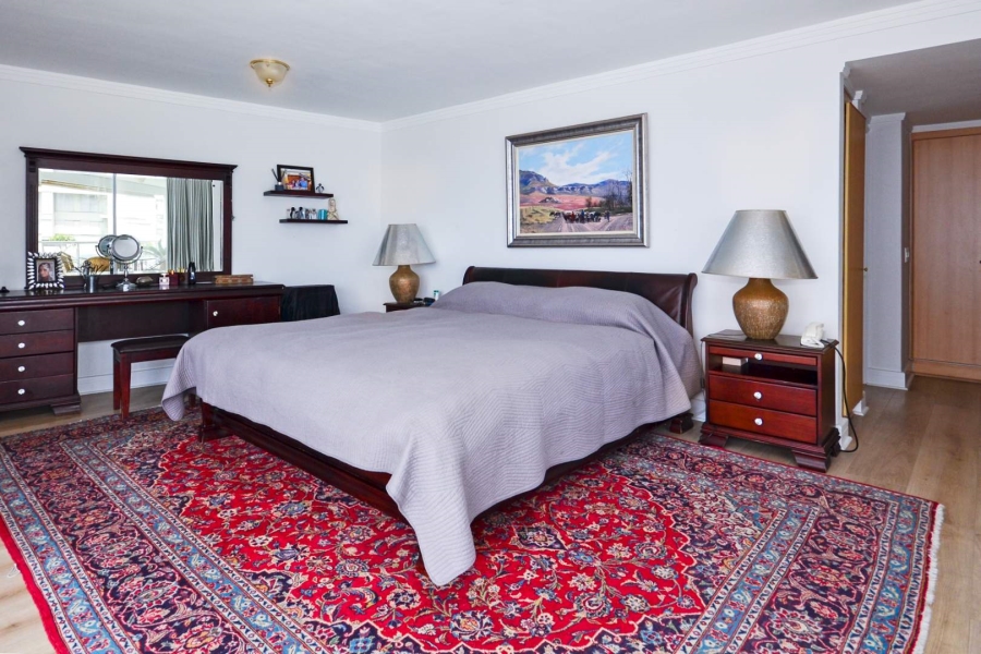 To Let 2 Bedroom Property for Rent in Bantry Bay Western Cape